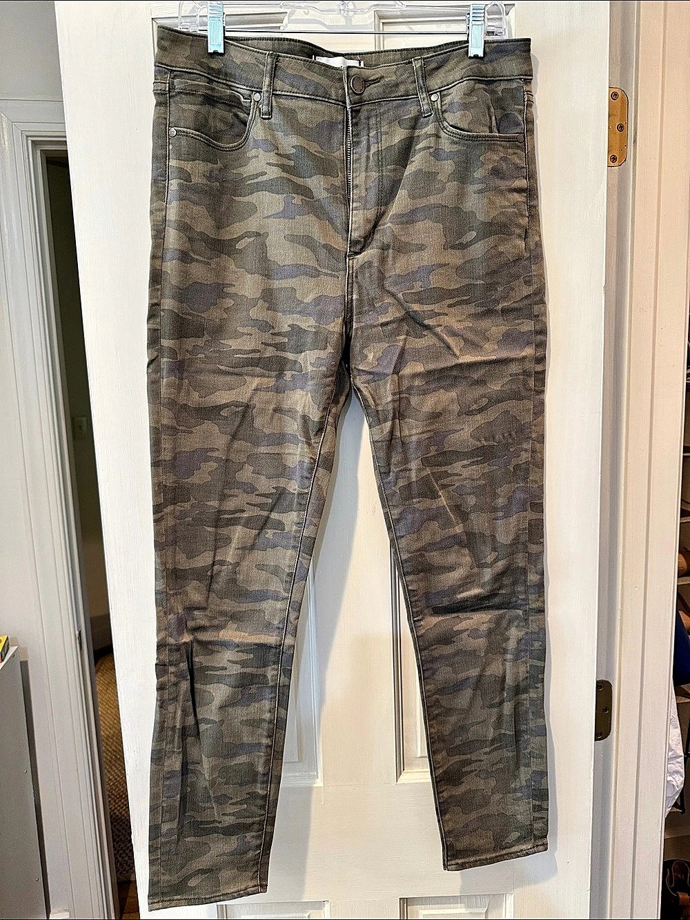 Articles of society Mid Rise Straight Leg Camo Jeans